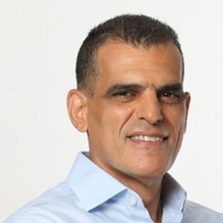 אלון בן-צור
